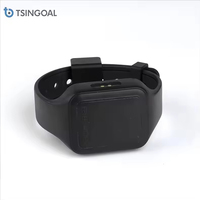 Montre connectée avec appel d'urgence SOS, bracelet avec localisateur GPS en temps réel, surveillance continue des données de santé pour les enfants et les personnes âgées au quotidien
