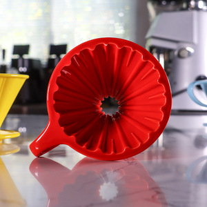 Filtre à café en céramique L-beans, forme de pétale, 1 à 4 tasses, coloré, pour usage domestique - Product Image 3