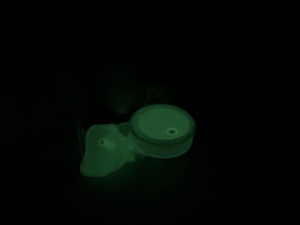 غطاء كوب زجاجي سيليكون متوهج بشعار مخصص بسعر المصنع، غطاء كوب للمشروبات والكوكتيلات في البارات - Product Image 4