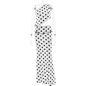 Vestido de moda con estampado de lunares, de un solo hombro, elegante, entallado y sexy para mujer. - Product Image 5