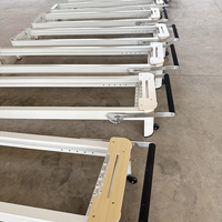 Équipement de Pilates moderne en alliage d'aluminium, ensemble de 5 pièces : Cadillac, Reformer, Chaise, Barrel, Correcteur de colonne vertébrale, ressorts importés pour studio de Pilates