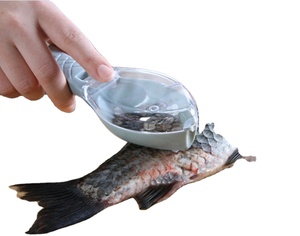 Nouveautés : Écailleur de poisson en plastique rapide avec couvercle, Éplucheur de poisson - Product Image 1