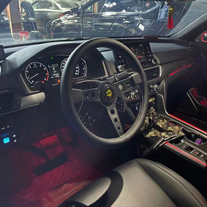 Vente directe usine Nouveau <span class=keywords><strong>volant</strong></span> de course universel en cuir de 14 pouces, pièce automobile premium, accessoire de voiture pour <span class=keywords><strong>MOMO</strong></span> - Product Image 6