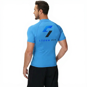 T-shirt de compression bleu à manches courtes pour homme, séchage rapide, couleur unie, haut de sport avec logo imprimé sur le devant, coupe classique - Product Image 2