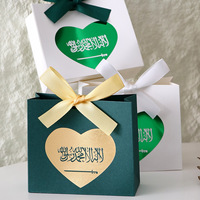 Kotak Hadiah Permen Hari Nasional Arab Saudi, Kotak Suvenir Pesta Idul Fitri Timur Tengah, Kemasan Cokelat Cetak Hati Berkilau dengan Pita
