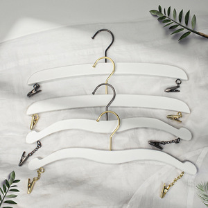 Ganci appendiabiti in legno massello di alta qualità, personalizzabili nel colore, e clip per <span class=keywords><strong>pantaloni</strong></span>, per biancheria intima da uomo e da <span class=keywords><strong>donna</strong></span>. - Product Image 6
