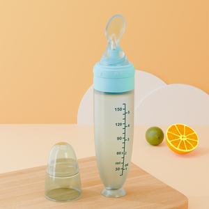 Bouteille pour bébé 150 ml en silicone souple avec cuillère, bouteille à jus à presser, cuillère pour aliments pour bébé, ventouse en silicone, bouteille pour <span class=keywords><strong>céréales</strong></span> de riz - Product Image 4