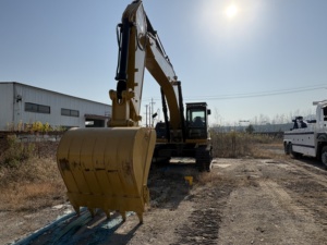 Excavatrice d'occasion 36TON CAT336D2, marque japonaise d'origine, prix bas, type chenille, moteur principal - Product Image 2