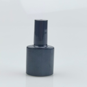 Flacons de vernis à ongles en verre rond noir transparent haut de gamme de 5 ml, 8 ml et 15 ml avec bouchon à vis et pinceau - Product Image 3