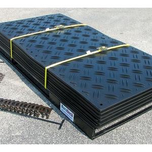 Lantai interlock HDPE 4*8 kaki, penutup jalur lari jalan akses plastik tugas berat tikar pelindung tanah - Product Image 1