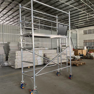 Ponteggio Portatile da Esterno in Alluminio con Scala per Costruzione in Vendita - Product Image 1