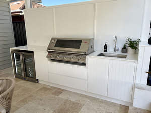 Isla de Cocina Exterior JOYEDA con Ruedas, Diseño de Encimera, Unidades de Piedra, Refrigerador, Luces, Prefabricada y en Isla de Cocina Exterior - Product Image 5