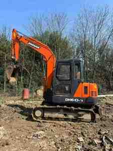 DOOSAN 90% Nueva Excavadora Mini Usada DH55 Corea 2022 Excavadora Mini de Orugas de 5.5 Toneladas con Motor y Bomba EPR_Paquete Alemania - Product Image 5