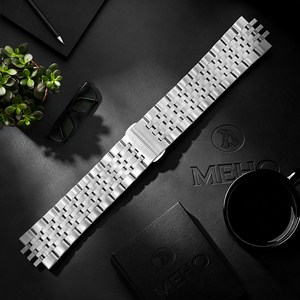 Bracelet de montre en acier inoxydable argenté pour homme, idéal pour un usage professionnel ou décontracté - Product Image 1