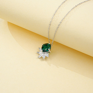 Collar de Plata 925 con Colgante Floral de Halo de Circonitas Marquise y Corte Cojín, Cadena de Eslabones para Mujer, Regalo de Boda - Product Image 2