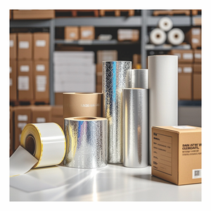 Despegue lo ordinario. Elija entre pegatinas transparentes, kraft, doradas/plateadas brillantes, prismáticas. Diseñado para una unión fuerte. - Product Image 3