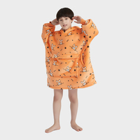 Premium personnalisé surdimensionné chaud doux confortable polaire Sherpa chien imprimer enfants hiver portable à capuche couverture avec grande poche