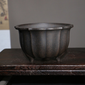 Pot à Bonsaï Zisha en Céramique Fait Main, Pot de Fleurs Rond pour Plantes de Bureau, Style Antique Inspiré du Zen - Product Image 4