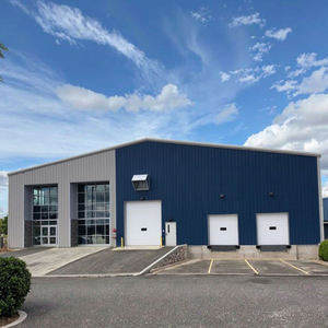 โครงสร้างเหล็ก C อาคารคลังสินค้าโครงสร้างโลหะบ้านสำเร็จรูปพร้อมระเบียงการออกแบบที่ดีที่สุด - Product Image 5