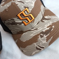 Casquettes Trucker à 6 Panneaux avec Dos en Maille, Bord Incurvé, Camouflage Désertique, Logo Brodé Personnalisé, Vente Directe Usine, pour Chasse et Activités de Plein Air