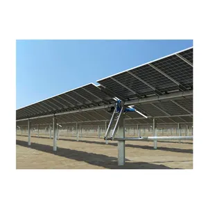 Sistema de seguimiento solar inteligente de un solo eje de 1MW Sistema de seguimiento de paneles solares de montaje en tierra de un eje