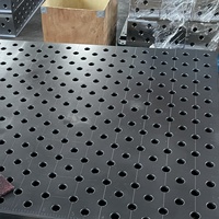 Table de soudage 3D avec ensemble complet d'accessoires de serrage pour la fabrication de structures métalliques de portes et fenêtres