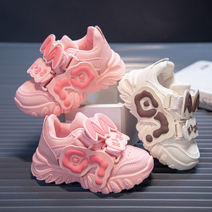 Chaussures de sport pour filles, automne 2025, nouvelles chaussures décontractées, polyvalentes, à semelle souple, chaussures de course pour filles, chaussures de football pour enfants - Product Image 5
