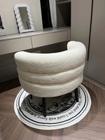 Fauteuil simple en tissu blanc moderne et simple de style nordique pour la maison, la chambre à coucher, l'hôtel, l'appartement, la villa, le salon