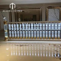 Balustrade d'escalier en cristal clair translucide de luxe personnalisée pour le hall de la maison de la villa