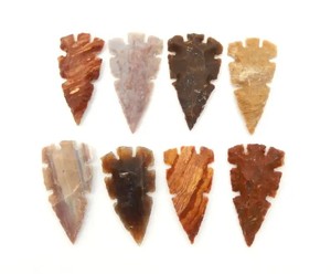 Puntas de Flecha de Ágata Talladas a Mano de 2 Pulgadas, Artesanía de Piedra Semipreciosa, Imitación Antigua, Piezas Decorativas Coleccionables - Product Image 1