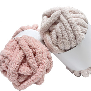 Gran oferta, hilo voluminoso colorido personalizado, brazo suave, tejido <span class=keywords><strong>grueso</strong></span> de poliéster, hilo voluminoso, hilo de chenilla <span class=keywords><strong>muy</strong></span> <span class=keywords><strong>grueso</strong></span> - Product Image 3