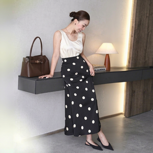 Jupe sirène en satin à pois CV629 Premium pour femmes, lavable en machine, jupe longue, vente en gros - Product Image 1