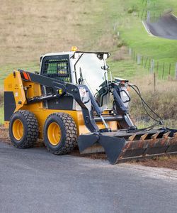 รถตักล้อยางควบคุมด้วยระบบไพล็อต รุ่น 385B Charger ที่เชื่อถือได้ พร้อมเครื่องยนต์ญี่ปุ่นและอะไหล่ พร้อมจัดส่ง - Product Image 4