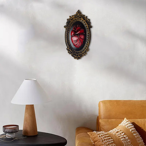Panel colgante de resina con forma de corazón, decoración de pared ovalada de estilo gótico, decoración del hogar, adorno para el día de San Valentín - Product Image 2