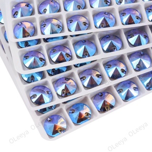 Boutons en strass à coudre Oleeya Factory, qualité supérieure 5A, cristal AB, forme ronde Rivoli, 12 mm, dos plat, colorés, pour bouquets - Product Image 3