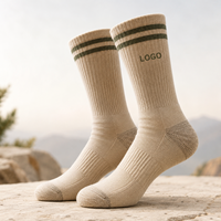 Chaussettes de randonnée personnalisées avec logo, chaussettes de trekking d'extérieur respirantes et amortissantes, chaussettes de sport OEM ODM