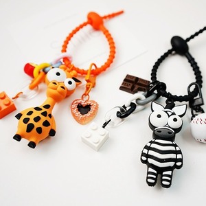 <span class=keywords><strong>Porte</strong></span>-clés Zèbre Girafe aux Yeux Saillants Mignon et Original, Anneau de <span class=keywords><strong>Clé</strong></span> en Résine Époxy Dessin Animé, Charmant Ornement de Sac et Breloque de <span class=keywords><strong>Clé</strong></span> de Voiture pour Filles - Product Image 4