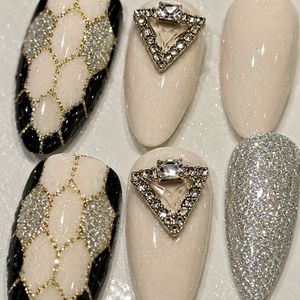 Uñas Postizas de Lujo con Diseño de Almendras, Cadena de Diamantes de Imitación 3D, Brillo, Cobertura Completa para Uñas de los Dedos - Product Image 3