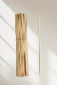 Incenso di bambù Moso bastoncini lunghi sbiancati, moso bambù bastoncino grezzo lungo un incenso, bastoncini di bambù quadrati 8-10mm lunghi 1 metro - Product Image 3