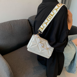 Modische Designer-Schultertaschen Mini Kleine Handtaschen Sac Satteltaschen für Mädchen Damen Geldbörsen und Umhängetaschen - Product Image 3