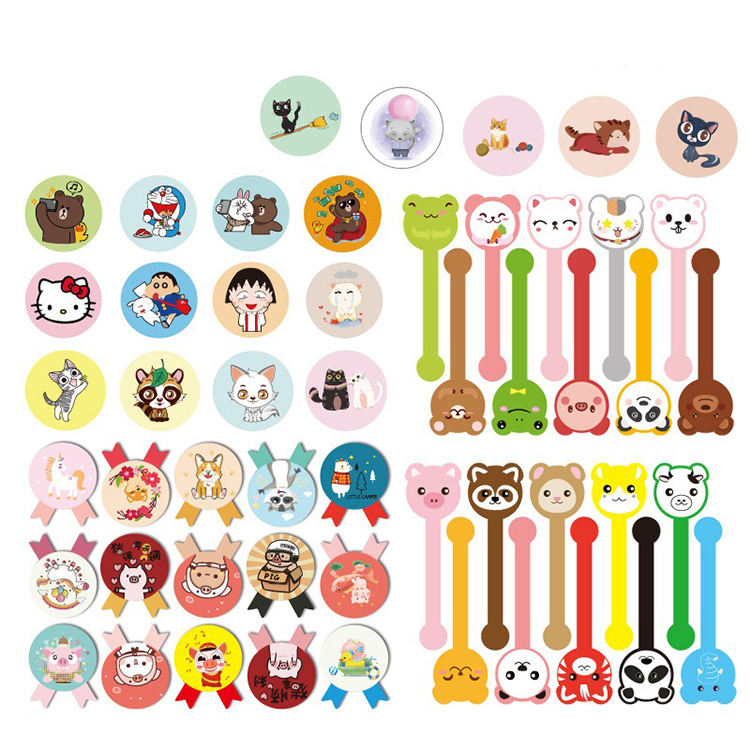 มีสีสัน