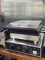 Gaufrier électrique commercial (4 grilles) Campbon, haute qualité, durable, efficace et très demandé. ZH-133