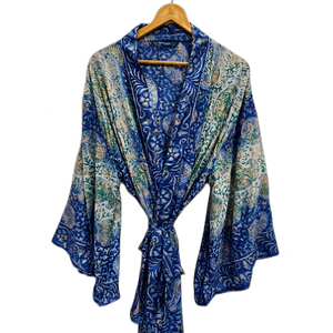 Robe de mariée en soie longueur cheville, multicolore, vêtement de nuit, kimono indien vintage en soie de sari recyclée - Product Image 1