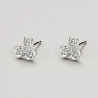 Großpackung 925 Silber Dreifach-Kleeblatt Zirkon Ohrstecker |   Glücksbringer-Pflanzen-Design |   Großhandel Feiner Schmuck für Boutiquen