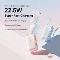 Vente chaude Banque d'alimentation mini 10000mAh avec charge rapide PD Câble de type C pour voyage Téléphone portable Tablette Banques d'alimentation 20000mAh
