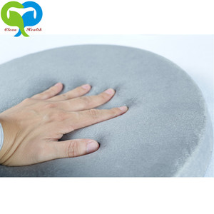 Daim <span class=keywords><strong>Rotatif</strong></span> <span class=keywords><strong>Coussin</strong></span> de Siège Pivotant, Renouvelable Mousse Mobilité Chaise L'aide Pour Le Confort à La Maison, le Bureau et la <span class=keywords><strong>Voiture</strong></span> - Product Image 1