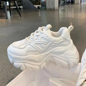 รองเท้ากีฬาคู่รักเสริมส้นพื้นหนาแฟชั่นสุดฮิตปี 2025 รองเท้าตาข่ายสไตล์ Dad Shoes พื้นหนาอินเทรนด์ - Product Image 2