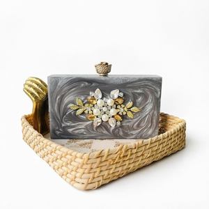 Estatua de Flor de Resina Gris Marmoleada Personalizada, Escultura con Aspecto de Cristal, Pisapapeles para Regalo y Decoración del Hogar por HF CRAFTS - Product Image 1