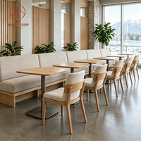 Table carrée élégante Ron Group en bois massif avec chaise rembourrée et banquette en tissu à structure en bois pour restaurant et café