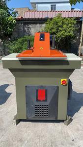 Máquina cortadora de brazo oscilante hidráulico, suela de zapatilla de goma, precio de máquina para hacer zapatos, 20T/25T - Product Image 3